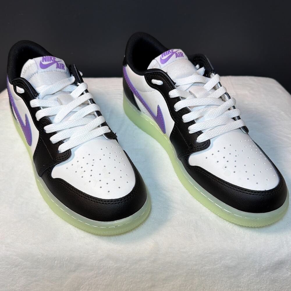 Air Jordan 1 Retro Low OG GS Black Raspberry HF0410-001 Size 7Y - Picture 7 of 16